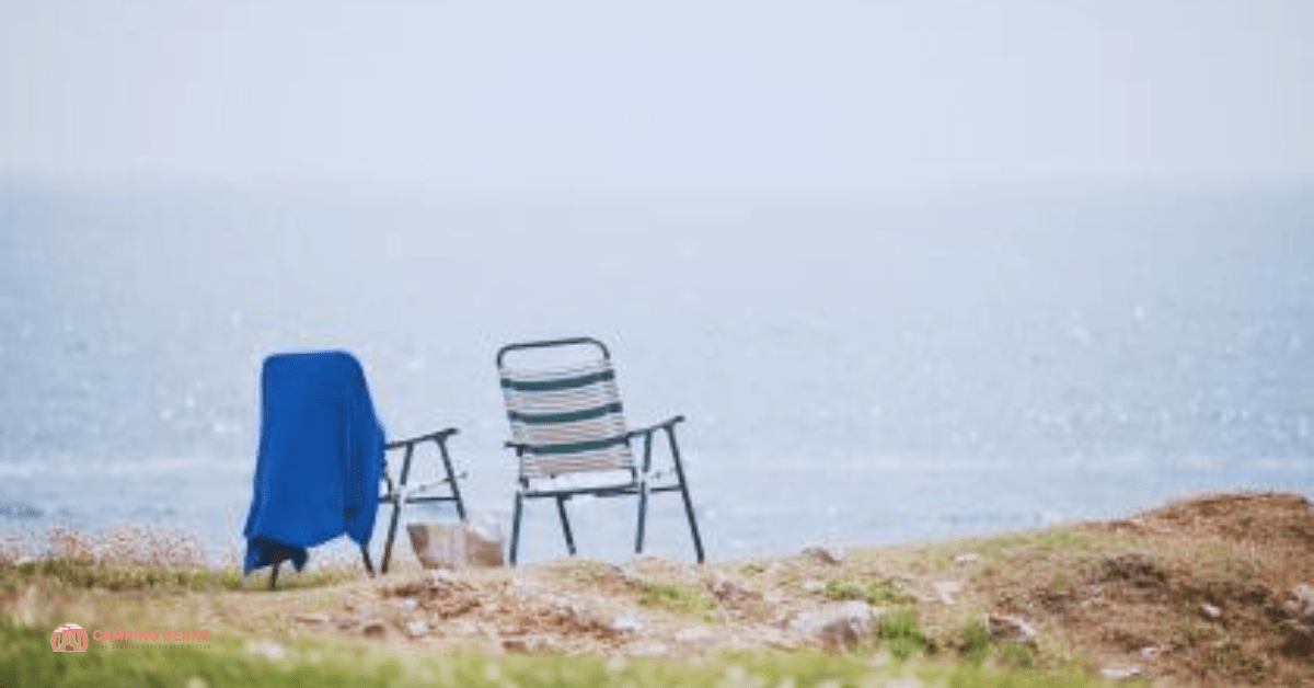 How to Clean Canvas Chairs